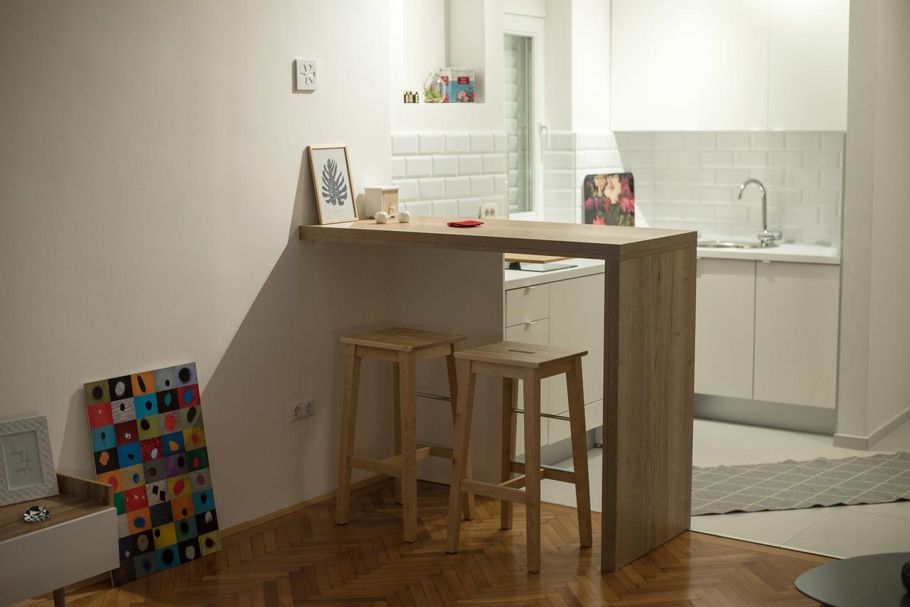 Bright & Stylish Studio Home, Superbly Located サラエヴォ エクステリア 写真