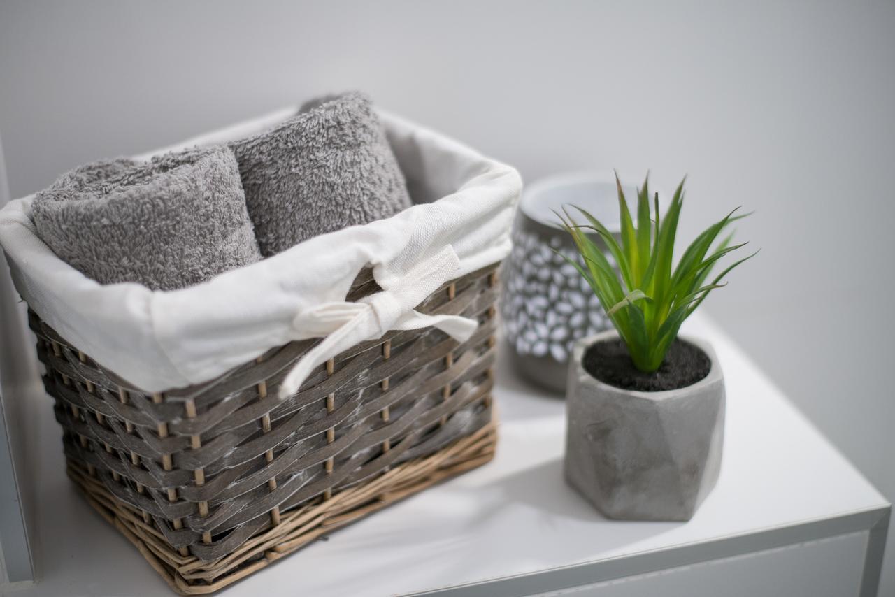 Bright & Stylish Studio Home, Superbly Located サラエヴォ エクステリア 写真